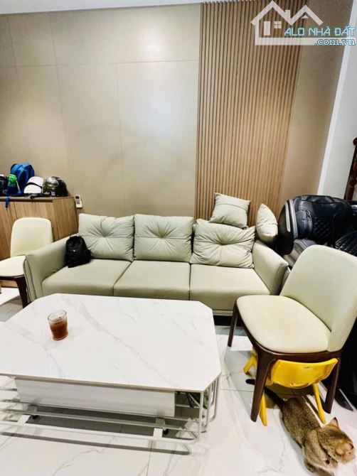 🔥RẺ SẬP SÀN - MẶT NGÕ TRƯƠNG ĐỊNH - Ô TÔ ĐỖ CỬA,THÔNG KINH DOANH - Ở NGAY, 36M2 HƠN 6TỶ🔥