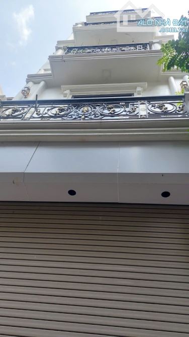 Bán nhà cổ linh bát khối 35m 5 tầng full nội thất oto vào nhà