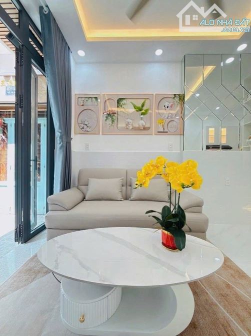 BÁN NHÀ GÒ XOÀI, HẺM 7M THÔNG, 4 TẦNG,60M2 - 4*15M,LÊ VĂN QUỚI, GIÁP TÂN PHÚ,GIÁ 6,8 tỷ