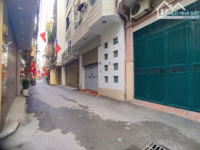 BÁN NHÀ PHÂN LÔ PHỐ XÃ ĐÀN – Ô TÔ TRÁNH – VỊ TRÍ ĐẮC ĐỊA – NHỈNH 11 TỶ