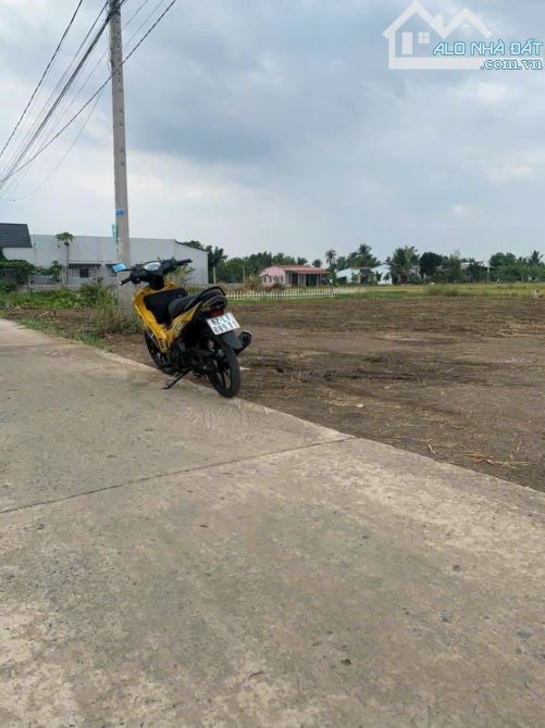 5×25 thổ đường bê tông 4m nền cao ráo 435 triệu Lạc tấn_Tân trụ_Long An giá rẻ