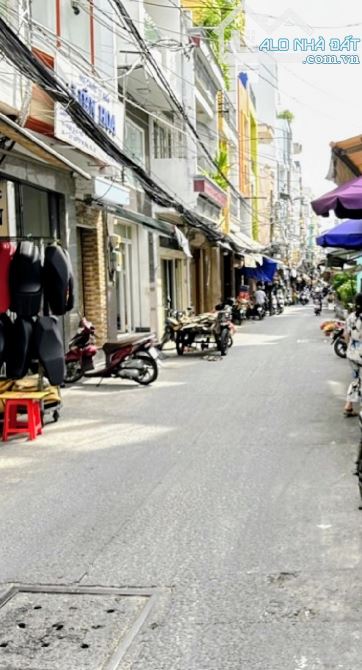 CHỦ BÁN GẤP HXT CHỢ RẠCH ÔNG Quận 8, KINH DOANH NHỘN NHỊP Ngang 4,2m 50m2 3Tầng Nhỉnh 8 tỷ