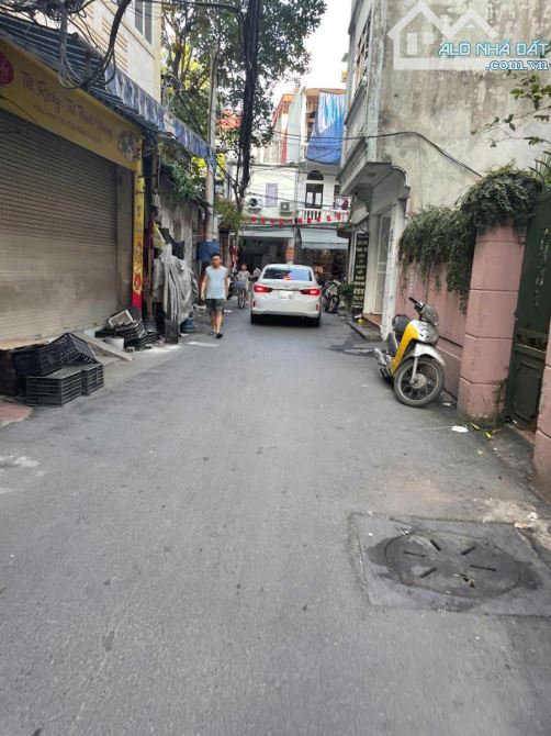 BÁN NHÀ NGÕ 68 CẦU GIẤY NGUYỄN KHÁNH TOÀN QUAN HOÀ 50MET² LÔ GÓC 2 MẶT NGÕ 11,5 TỶ