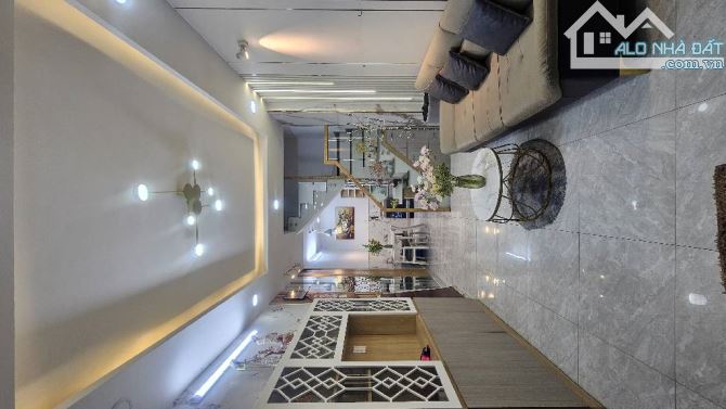 Bán nhà HẺM XE HƠI Huỳnh Văn Nghệ TB, full nội thất xịn sò, sổ vuông A4, chỉ 3.x tỷ