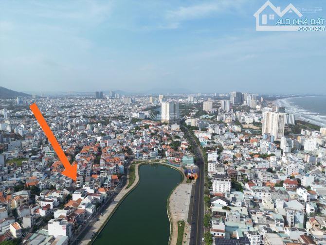 BÁN BIỆT THỰ 180M2 (3 TẦNG) PHAN CHU TRINH VŨNG TÀU (HỒ + CÔNG VIÊN) 16.7 TỶ GẦN BIỂN 200M
