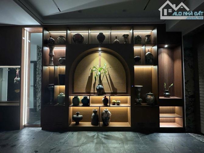 BÁN NHÀ KHU PHỐ TRẠM, LONG BIÊN, 41M2, 14,9 TỶ, Ô TÔ VÀO NHÀ