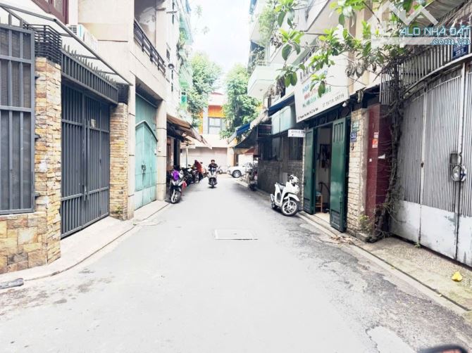 HÀNG THƠM TÂN BÌNH-HOÀNG VĂN THỤ-CHÍNH CHỦ 1 ĐỜI-HẺM NHỰA 6M THÔNG-54M2-3 TẦNG-CHỈ 9XTY
