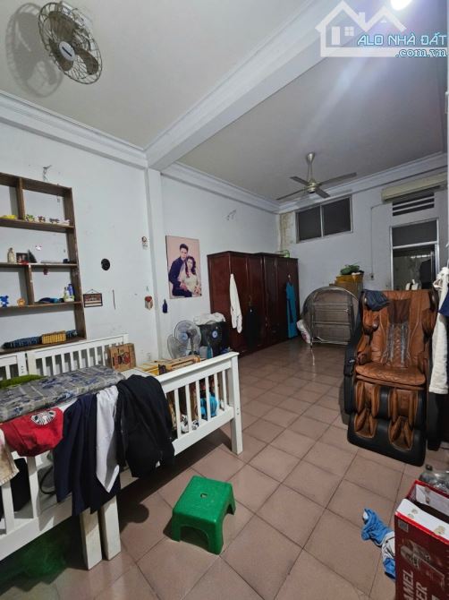 GẤP BÁN MẶT TIỀN KD NGUYỄN SƠN - TÂN PHÚ, 160M2 (7.7M x 20M) 4 TẦNG BTCT GIÁ 20 TỶ