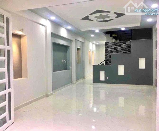 Bán nhà quận 8, Dương Bá Trạc, 3 Tầng, 4,5x14m, nhỉnh 8 tỷ