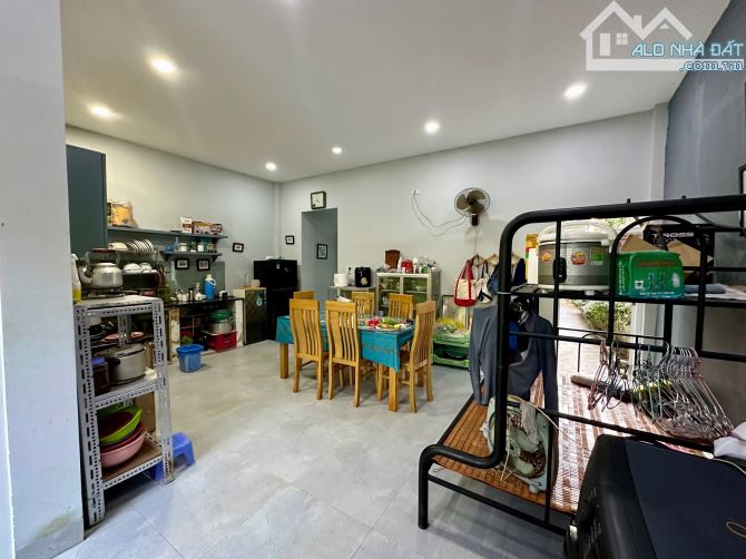 Bán nhà cấp 4 đường Nguyễn Thị Định - Nha Trang