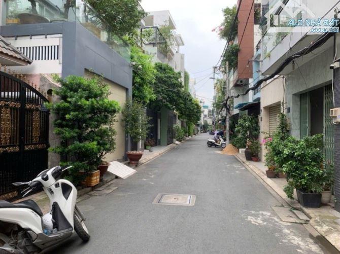 GẤP BÁN, Ô TÔ TRÁNH - TÂN SƠN NHÌ - TÂN PHÚ - 120M2 (5.2M x 23M) 4 TẦNG BTCT GIÁ 15.x TỶ