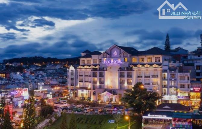 ĐẤT LIÊN KẾ PHỐ ĐƯỜNG NGUYỄN CHÍ THANH GẦN HỒ XUÂN HƯƠNG