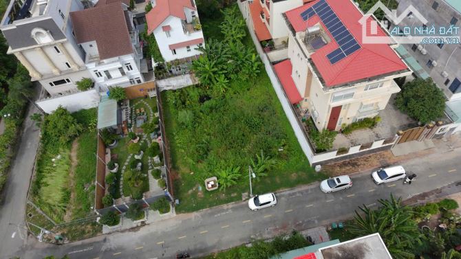 Đất biệt thự MT Đường 51, KDC Thế Kỷ 21, P. Bình Trưng Tây Q2. DT 248m2. Giá 165tr/m2