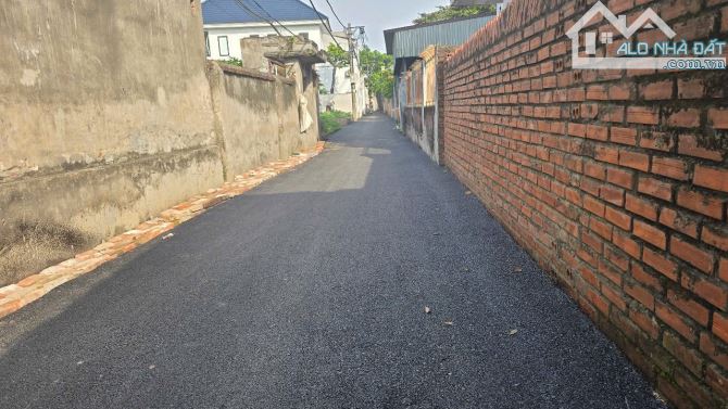 Bán đất Dục tú Đông anh giá hơn 3 tỷ ô tô vào