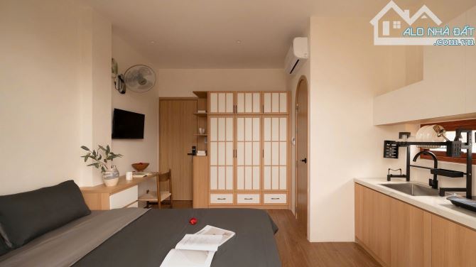 Bán Nhà CHDV hẻm 8m Trần Kế xương ,p7 ,Phú Nhuận .DT:10x5.6m .CN :55m2 .5 tầng 9p CHDV