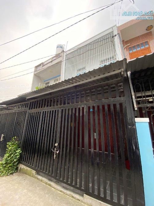 CÁCH MẶT TIỀN QUỐC LỘ 50 CHỈ 10M - HXH - 2 TẦNG - 98M2. 5.X TY