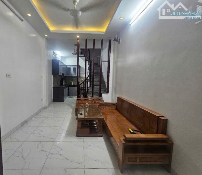 BÁN NHÀ THANH XUÂN - VŨ HỮU 45M2/ GIÁ 13,8 TỶ- NHÀ MẶT PHỐ Ô TÔ TRÁNH