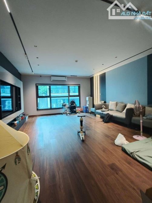 BÁN NHÀ 75M, 5 TẦNG, MT 6M, PHÂN LÔ, Ở SƯỚNG, VỈA HÈ, Ô TÔ TRÁNH,KINH DOANH PHỐ TRUNG KÍNH