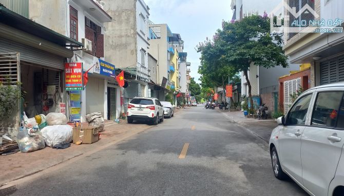 ƯU ĐÃI LỚN-GIẢM NGAY 150 TRIỆU NHÀ 7 TẦNG THANG MÁY,NỘI THẤT XIN SÒ, GẦN TRƯỜNG HỌC