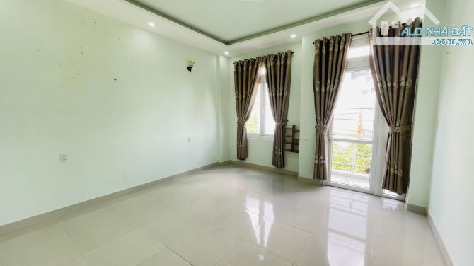 Nhà Mặt Tiền Trần Anh Tông, Đà Lạt, cách Hồ Xuân Hương 1km, đường bằng phẳng - 10