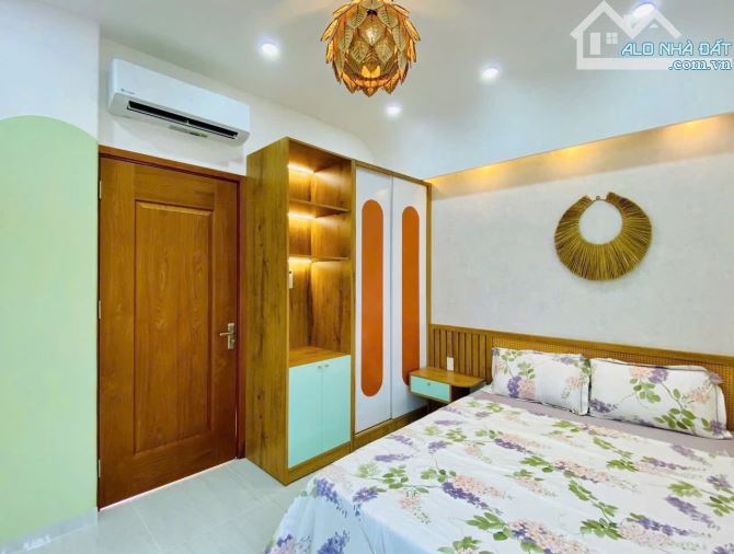 Giá full 3tỷ688 cần bán gấp nhà 60m2 Phan Văn Hân, gần chợ Thị Nghè - 10