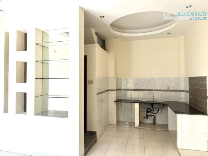 NHÀ 3 TẦNG – HXT XÔ VIẾT NGHỆ TĨNH, P.21, BÌNH THẠNH – GIÁP QUẬN 1 – 33M² – CHỈ 3.7 TỶ - 10