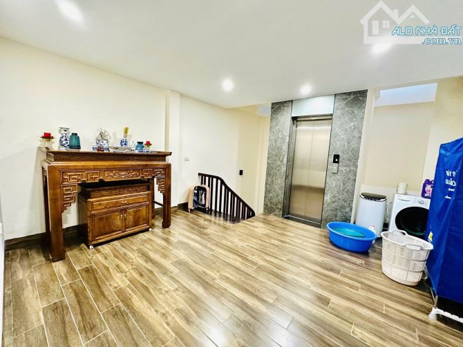 🏠 Siêu Phẩm Nguyễn Văn Cừ – Bồ Đề 40m², 6 Tầng Gara Thang Máy – 13,5 Tỷ - 11