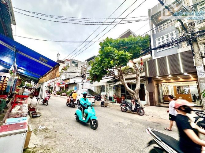 Mặt tiền kinh doanh 4 tầng, đường nhánh Lê Văn Thọ Gò Vấp, Ngay CV Làng Hoa, 4*14m, 9.X Tỷ - 11