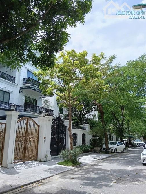 Biệt thự An Khang Villa khu A Dương Nội, hoàn thiện full nội thất siêu đẹp .