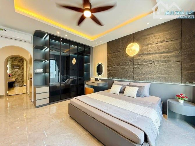 BÁN NHÀ MT HẺM TĐ TRỌNG 3 TẦNG NGANG 4.5 x 17M NHÍCH 6 TỶ - 1