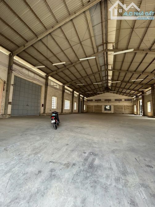 Cho Thuê Kho 856m² Mặt Tiền Quốc Lộ 1A – Gần Vòng Xoay An Lạc - 1