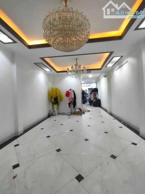 SIÊU PHẨM MINH KHAI - HAI BÀ TRƯNG - 76M - 23,5 TỶ - THANG MÁY -  FULL NỘI THẤT - - 1