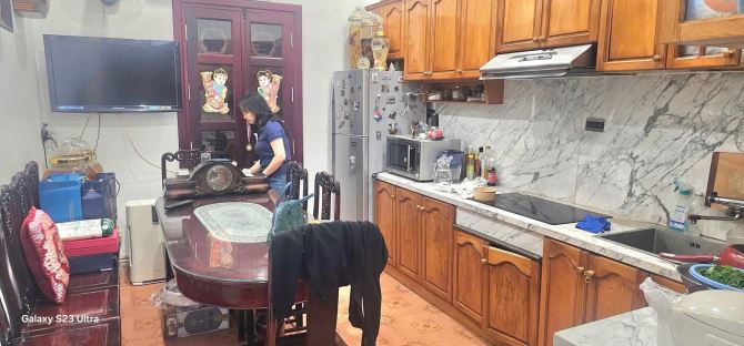 Bán nhà đẹp Vũ Ngọc Phan 30m ra ô tô ngõ thông rộng 5 tầng 46m2 đủ nội thất ở luôn 10.5 tỷ - 1