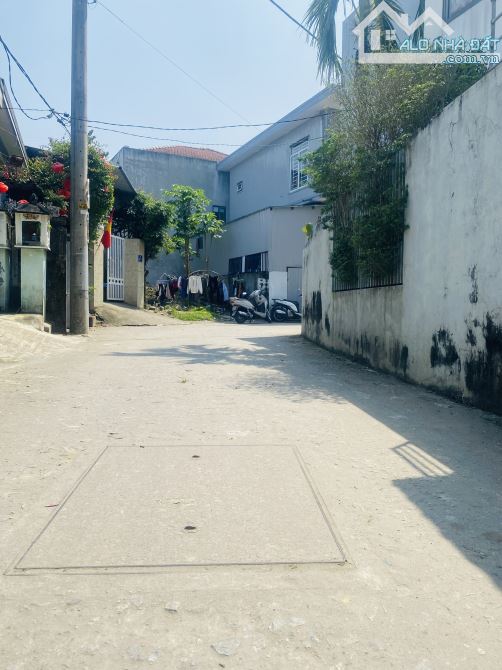 🔥 Đất đẹp Hoàng Quốc Việt - Ô tô vào tận nơi - Mặt tiền 7m. Giá tốt - 1