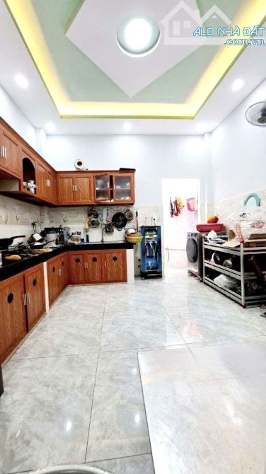 CỰC HIẾM 5.64 TỶ TL 66M² HẺM 15M RA XE TẢI, 3 Tầng/3pn SÁT CHỢ THẠCH ĐÀ, P.14, Gò Vấp! - 1