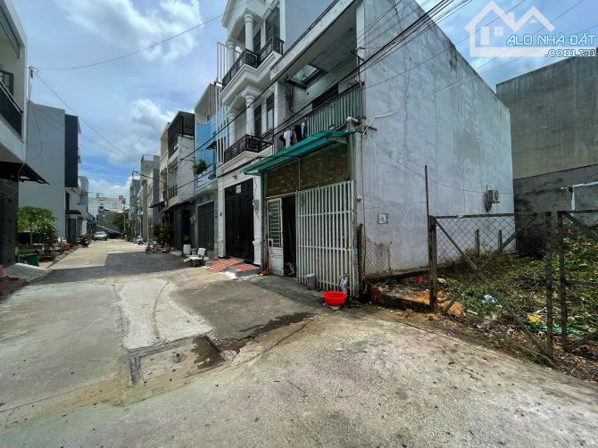 Đất Đẹp ( 8.5M x 14M ) đường 7M khu dân cư hiện hữu Q12 - 1