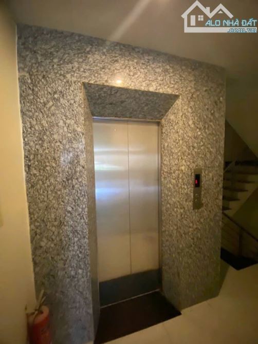NHÀ PHÂN LÔ- SỔ VUÔNG ĐẸP- VỈA HÈ ĐÁ BÓNG- KINH DOANH ĐA DẠNG- THANG MÁY- OTO DỪNG ĐỖ - 1