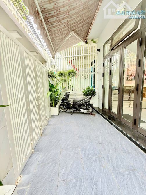 Nhà kiệt Trần Cao Vân với diện tích 75m2 đầy đủ công năng giá chỉ 3ty hơn - 1