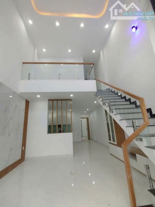 Bán nhà 1 trệt 1 lửng mới hoàn toàn gồm 3phòng ngủ, phòng khách, bếp wc - 1