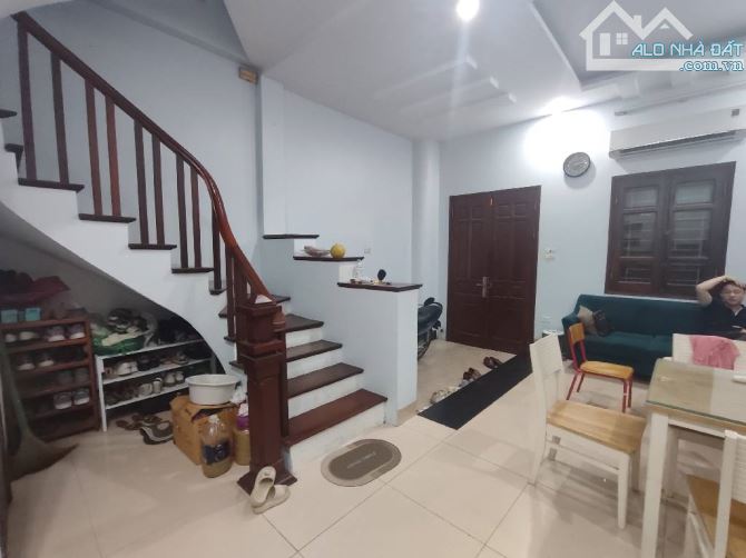 Nhà Bồ Đề- gần cầu Chương Dương  ngõ thông, kinh doanh,  lô góc 32m × 7.7 tỷ - 1
