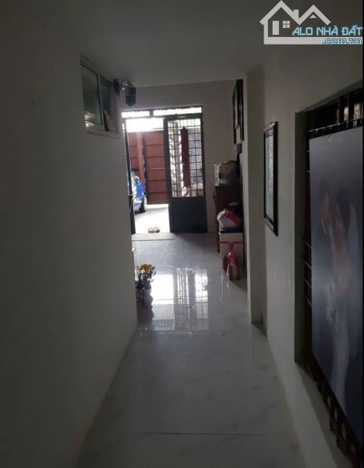 Nhà cấp lửng kiệt oto tránh Bùi Tá Hán . DT:90m , ngang 5m . Giá : 5tỷ8 Tl - 1