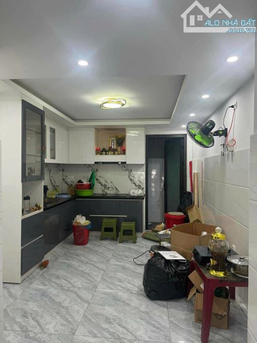 BÁN NHÀ 3 TẦNG MẶT TIỀN NGUYỄN PHƯỚC NGUYÊN - 1