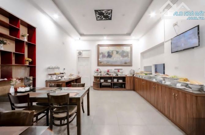 Bán khách sạn Mã Mây, 90m2 x 7 tầng, 16 phòng - 1