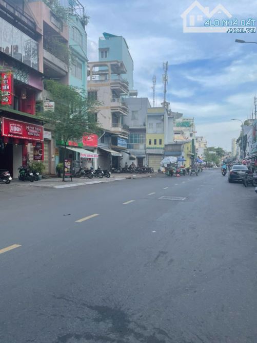 Bán nhà 2 MT HXH Thạch Thị Thanh, Tân Định, Q1. DT: 4x17.5m(70m2)- 2 tầng. Giá: 14 tỷ - 1