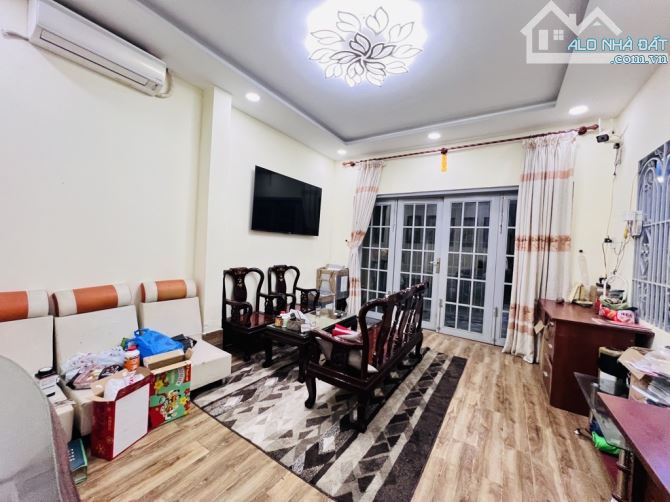 SIÊU PHẨM HOOC MÔN, TPHCM, GẦN VÀNH ĐAI 3, 5x23, 115m2, 2 TẦNG 3PN, GIÁ 5.2 TỶ - 1