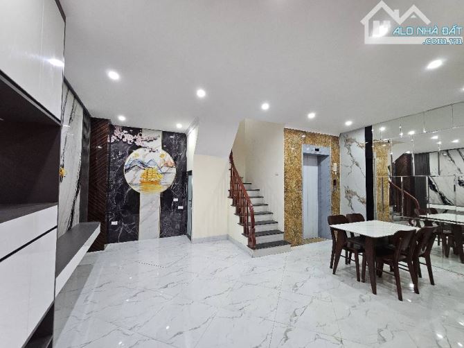 🏠Nhà đẹp phố Bồ Đề thông Phố Hồng Tiến, 5 tầng mới Kingkong, thang máy nhập ngoại. - 1