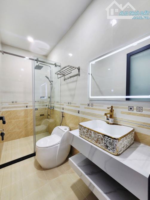 Bán gấp biệt thự ở gần Tân Hương 4 tầng, nội thất cao cấp, đủ tiện ích, chỉ nhỉnh 7 tỷ  📍 - 1