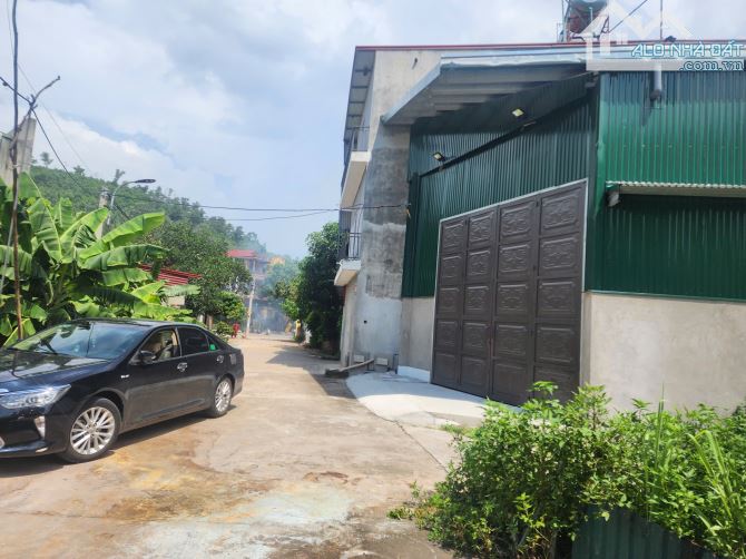 Bán lô thổ cư Lãm Trại . P Vân Dương dt 89.8m2 mt 5.3m hướng TN giá 2.9 tỷ - 1