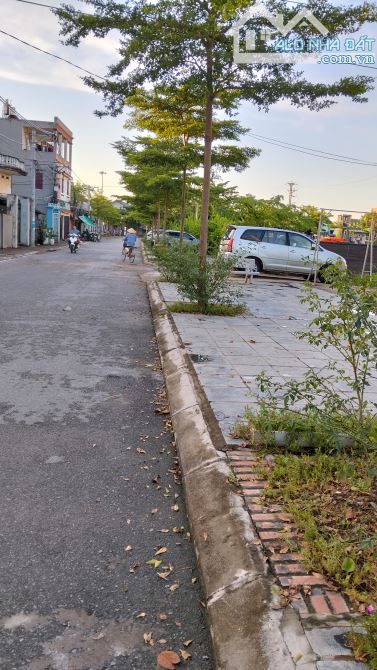 LÔ GÓC.Mảnh đất vàng giữa Làng Gia Lâm - 1