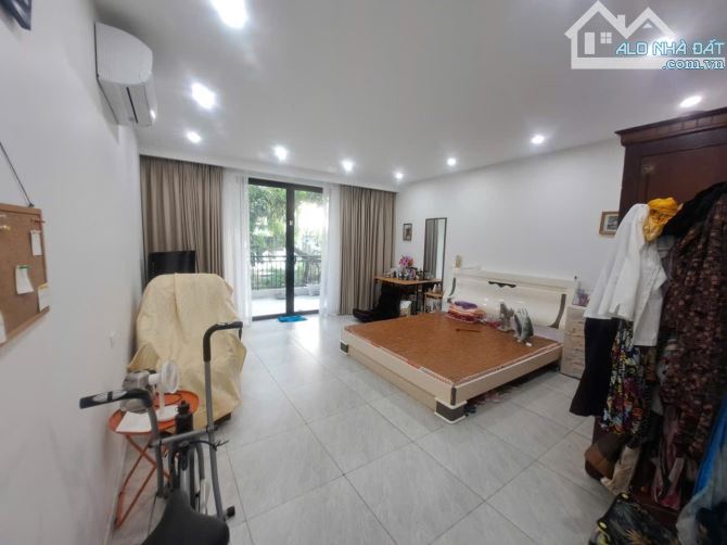 Bán nhà mặt phố Ngô Thì Nhậm, 105m2, 6 tầng thang máy, mặt tiền 4.5m, 88.8 tỷ, vỉa hè, KD - 1